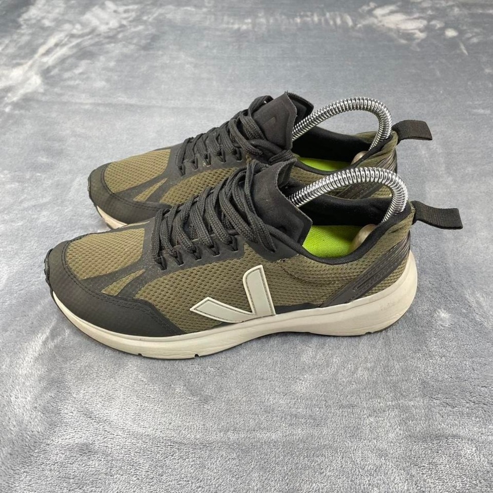 Women Veja green trainers size 7 sustainable lifestyle